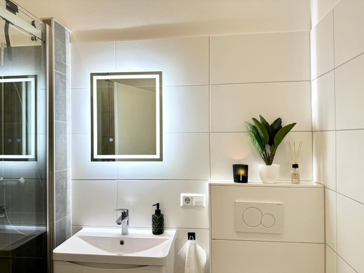 Mystay: Zentral I Design I Prime I Gaeste Wc Heidelberg Zewnętrze zdjęcie